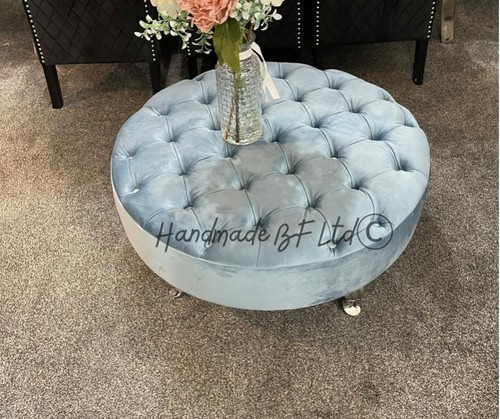 Round chesterfield footstool - round,